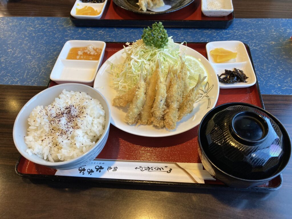 スペシャルランチ　ワカサギフライ